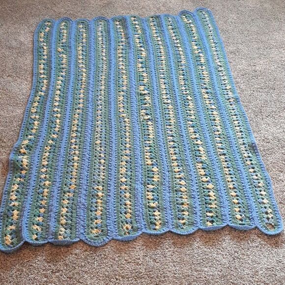 Hand crocheted blue and yellow scalloped edge 58" X 38" afghan throw - Picture 2 of 5